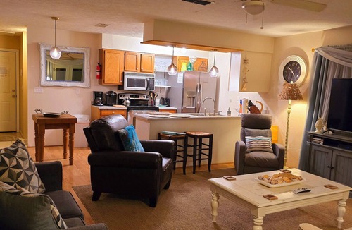 Kiska Beach Cottage | A Special Getaway!