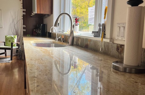 Fair Lawn House | A Specious house by the parks and NY City