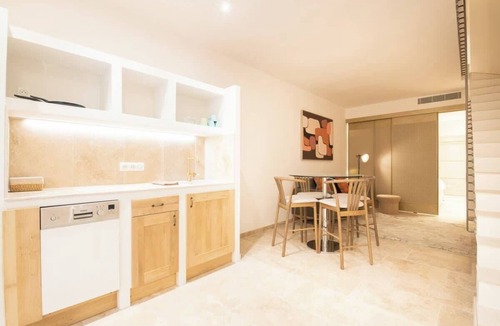 Saint-Tropez City Centre Apartment | A Splendid 4-BRTownhouse - St-Tropez