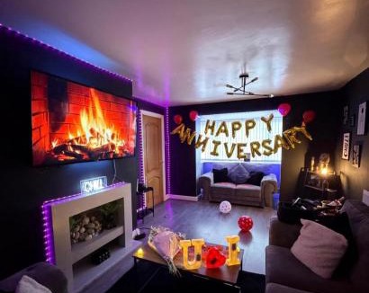 Heckmondwike Apartment | A Star Living