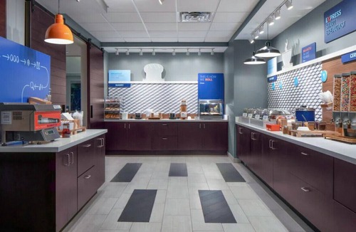 Griffin House | A Staycation to Remember! Great for Couples -S