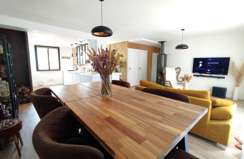 Carcassonne House | A stone's throw from the medieval town, pretty house ideal for families