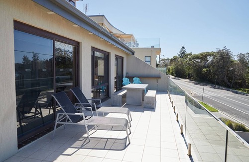 Mollymook Beach House | A stone's throw from Mollymook Beach