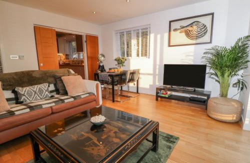 Downderry House | A Stone's Throw