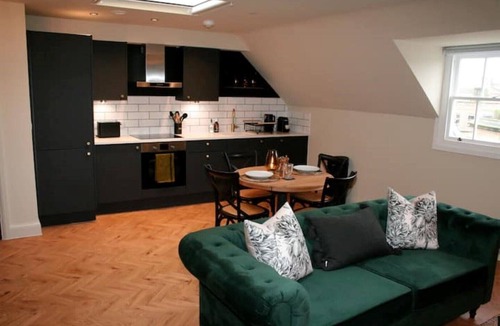 Bath City Centre Apartment | A stunning flat with a view!