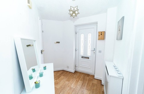 Oadby House | A stunning Four Bed House in Posh Oadby, Leicester