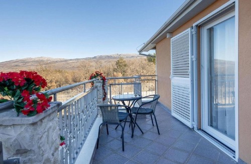Muc Villa | A Stunning Countryside Villa near SPLIT