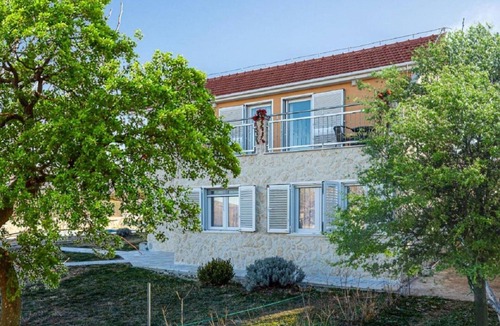 Muc Villa | A Stunning Countryside Villa near SPLIT