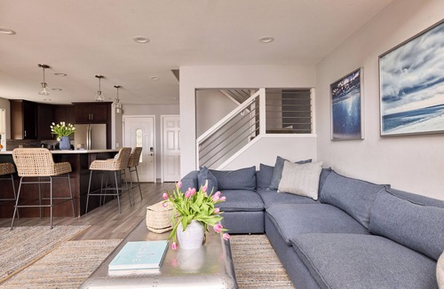 Discovery Bay House | A stylish coastal pet and boat friendly oasis on the water with views of the Delta.