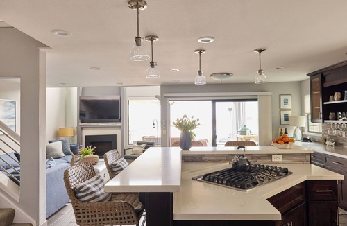 Discovery Bay House | A stylish coastal pet and boat friendly oasis on the water with views of the Delta.