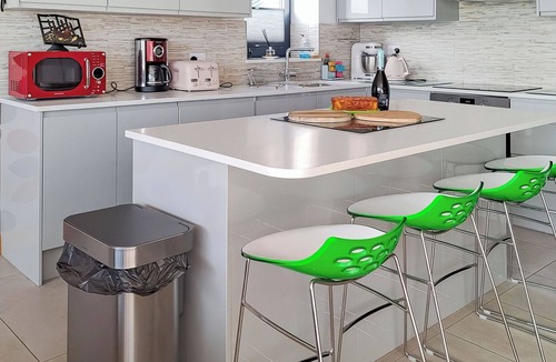 Lichfield Cottage | A stylish converted barn annex.