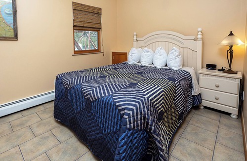 Michigan City Hotel | A Suite Place .5 mi from Beach