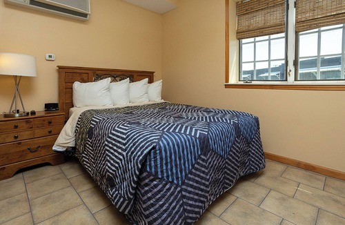 Michigan City Hotel | A Suite Place .5 mi from Beach