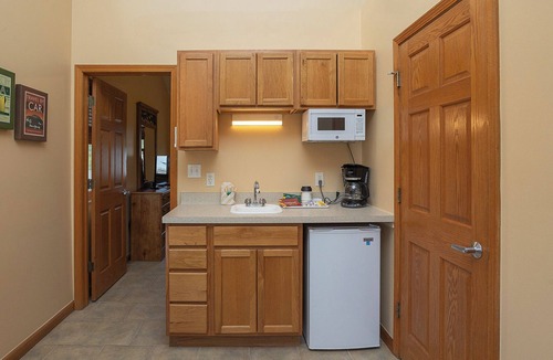 Michigan City Hotel | A Suite Place .5 mi from Beach