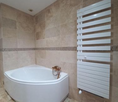 Nouzilly House | A suuprimer