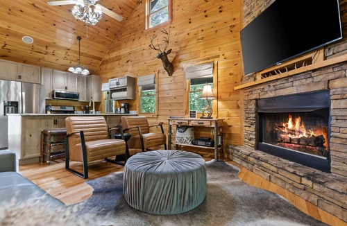 Blue Ridge Cabin | A Sweet Retreat in the Blue Ridge Mountains