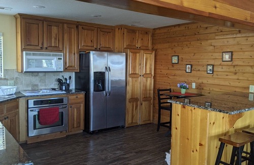 Vian Cabin | A Tenkiller relaxation and vacation retreat!