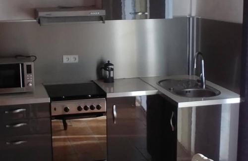 Santa-Severa Apartment | A Teppa-l'olivier- Private Garden