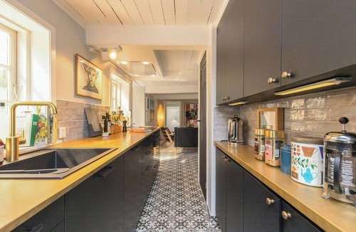 Langeland Municipality House | A thatched half-timbered house from 1785