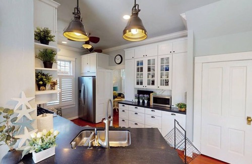 Coronado House | A Timeless Coronado Beach Cottage with Guesthouse
