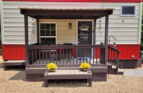 Sugar Tree Cabin | A tiny home with big possibilities. n