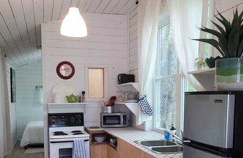 Queensland House | A Tiny House with a Big View