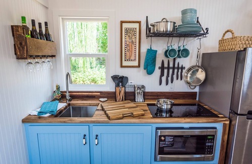 Washington County House | A Tiny Sanctuary Outside the City