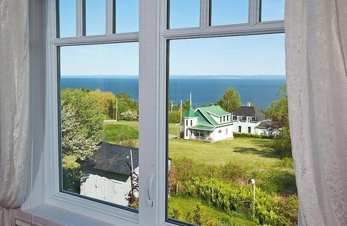 Cap-a-l'Aigle House | A traditional Charlevoix experience