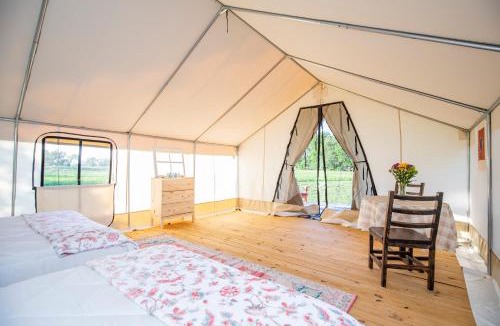 Cassville Other | A Tranquil Outdoor Escape with Roaring River