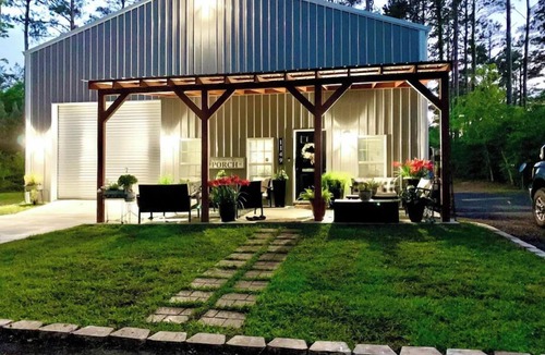Woden House | A Tranquil Retreat Loaded With Ambiance - A TRUE Escape from the Hustle & Bustle