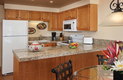 La Paloma Resort | A tropical beach vacation!