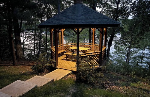 Union Hall Cabin | A truly a unique home
