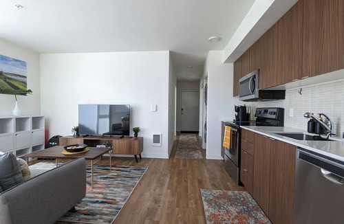 Wallingford Condo | A truly magnificent & smart condo with parking