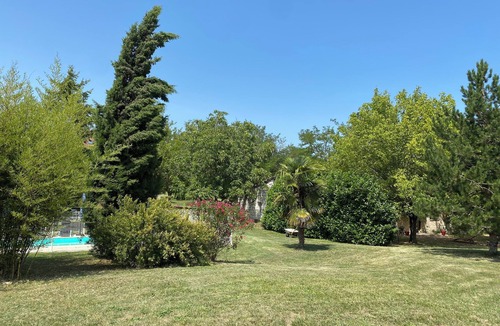 Labarthe House | A typical well equipped quercy stone house, set in superb countryside