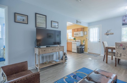 Cape May Cabin | A Unique Pet Friendly Stay In Cape May