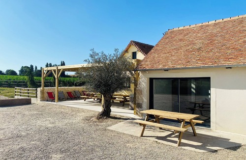 Nouans Cottage | ❤️ A unique venue for your most memorable moments - group gîte with sleeping facilities