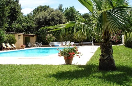 Fontareches Villa | A vacation at the gates of Uzés /Pont du Gard