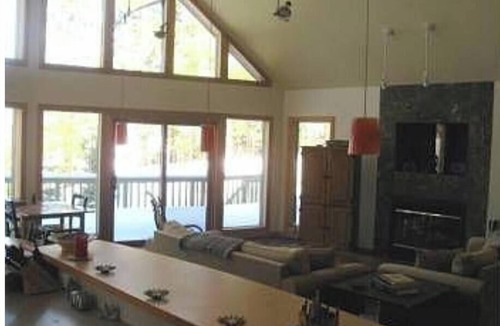 Northwoods Beach Ski Chalet | A very beautiful chalet