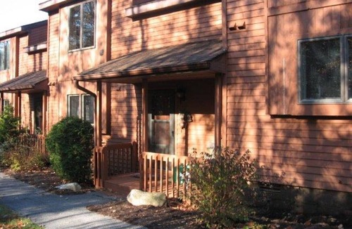 North Creek House | A very comfortable 2 bedroom with a great view