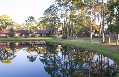 Sarasota Villa | A villa in a resort community