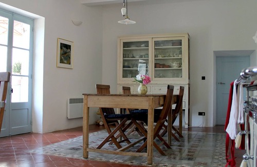 Barjac House | A village house between Cévennes and garrigues.