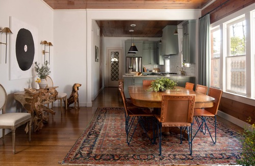 Brazos House | A Waco cottage with private pickleball court!