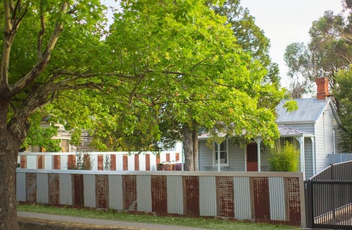 Castlemaine Cottage | A Warm & Charming Retreat