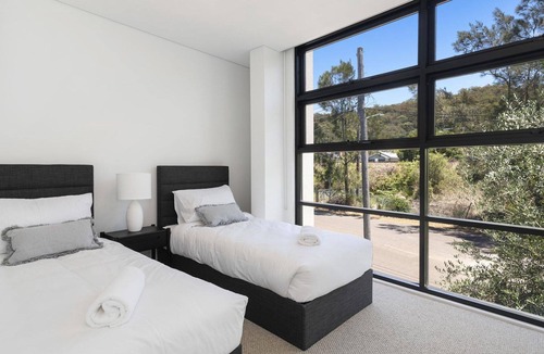 Point Clare House | A Waterfront at Point Clare