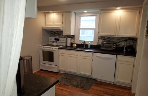 Blossvale House | A Waterfront Treasure