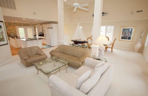 Croatan Beach House | A Wave From It All - Croatan VB