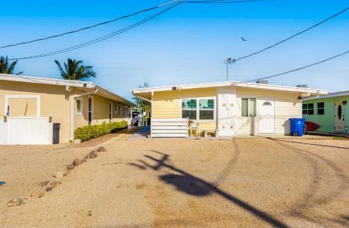 Key Colony Beach House | A Wave From it All