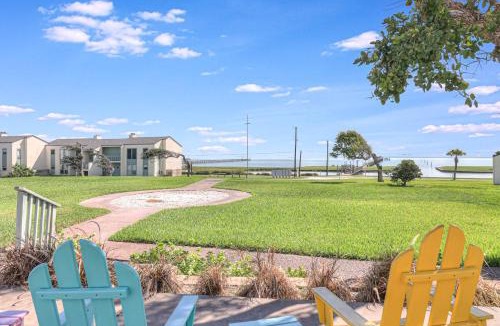 Sailhouse Apartment | A Wave From It All RRYC22