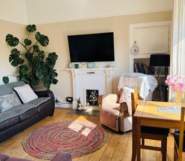 Dunfermline House | A Wee Cottage In Dunfermline