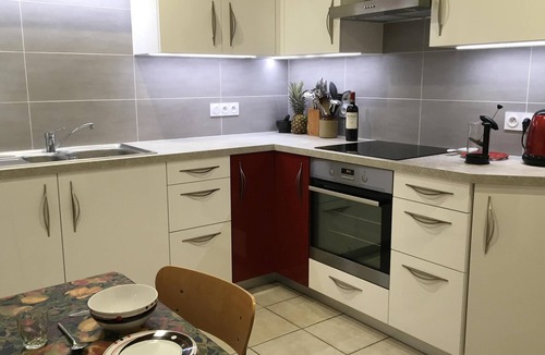 Saint-Vincent-sur-Graon House | A well equipped, quiet, private and comfortable self catering Holiday Home